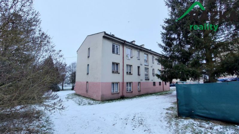 Prodej bytového domu v obci Třískolupy, obrázek č. 2