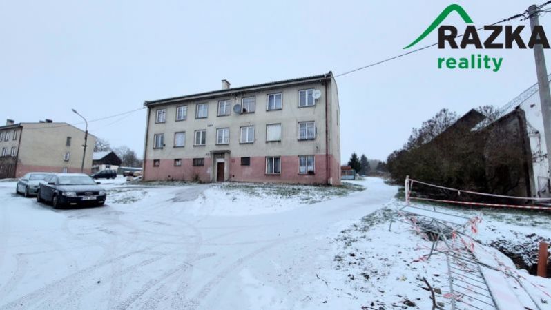 Prodej bytového domu v obci Třískolupy, obrázek č. 3