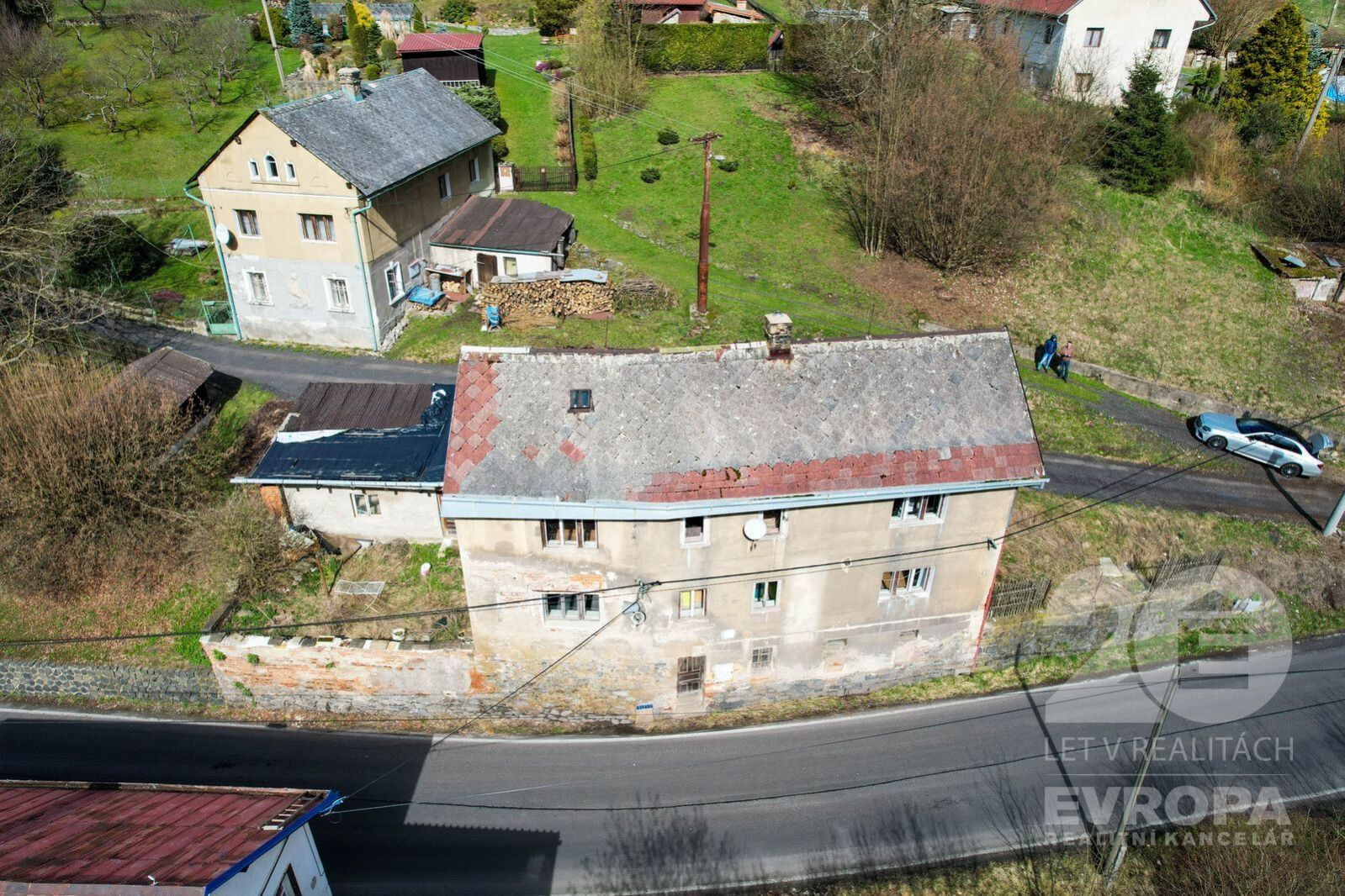 Prodej rodinné domu 4+kk o celkové výměře pozemku 273 m2 s menší zahradou, obec Dobrná, okres Děčín, obrázek č. 3