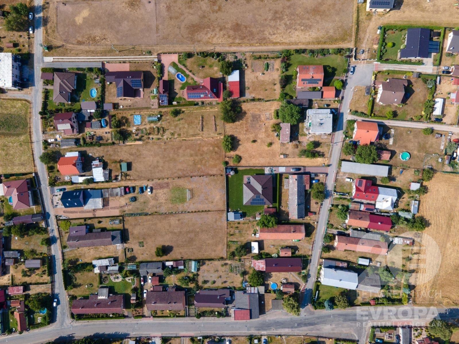 Prodej pozemku o rozloze 1373 m2 v obci Lohenice u Přelouče, obrázek č. 2