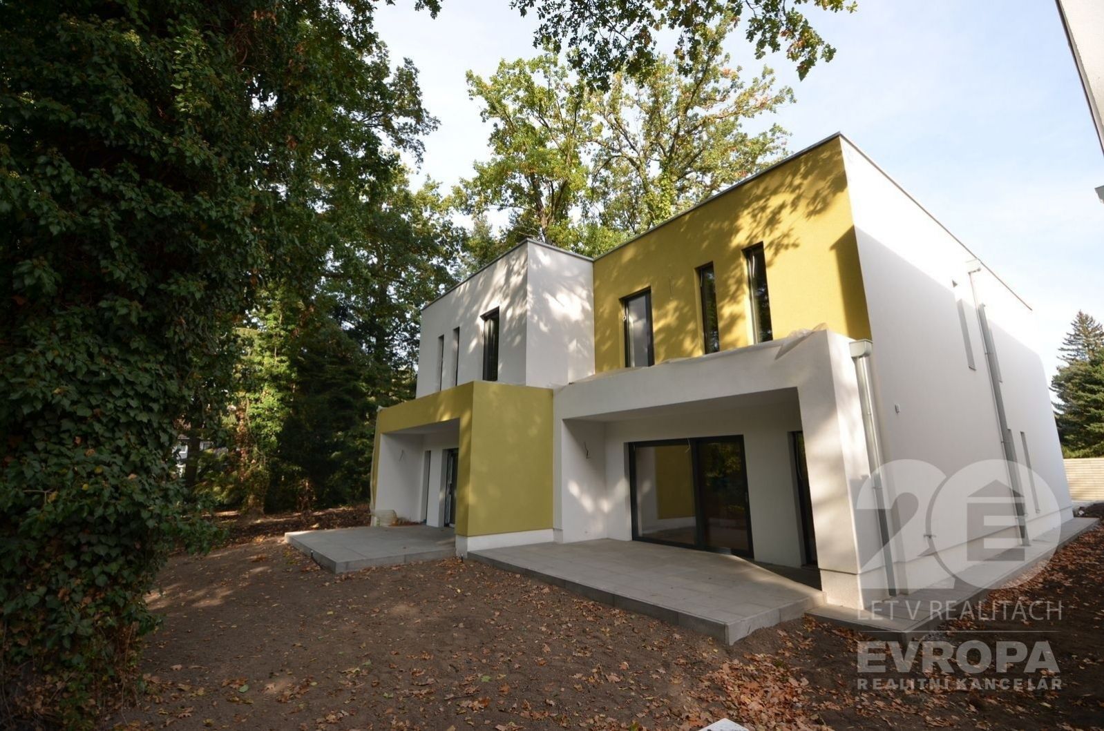 Prodej luxusního rodinného domu 5+kk v uzavřeném projektu Domy u lesa - Klánovice, obrázek č. 3