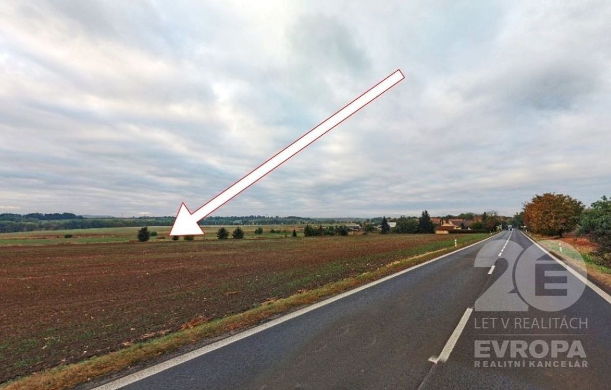 Prodej pozemku o velikosti 4975m2 v obci Radíčeves u Žatce., obrázek č. 2