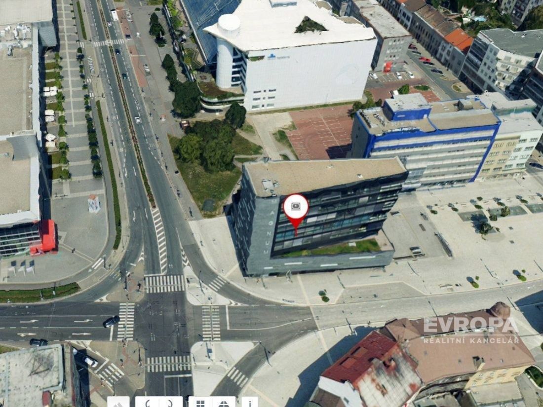 Pardubice, Zelené Předměstí, MAGNUM Palace Pardubice, 2x kancelář, 15m2 a16 m2 s kuchyňskou linkou, , obrázek č. 2