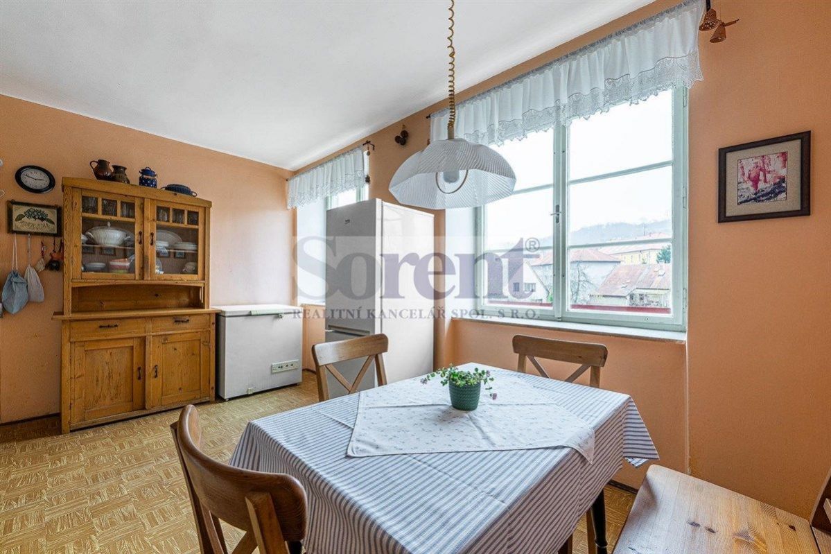 Prodej bytu 3+1 se šatnou, komorou  - krásný výhled na řeku Vltavu, Český Krumlov., obrázek č. 3
