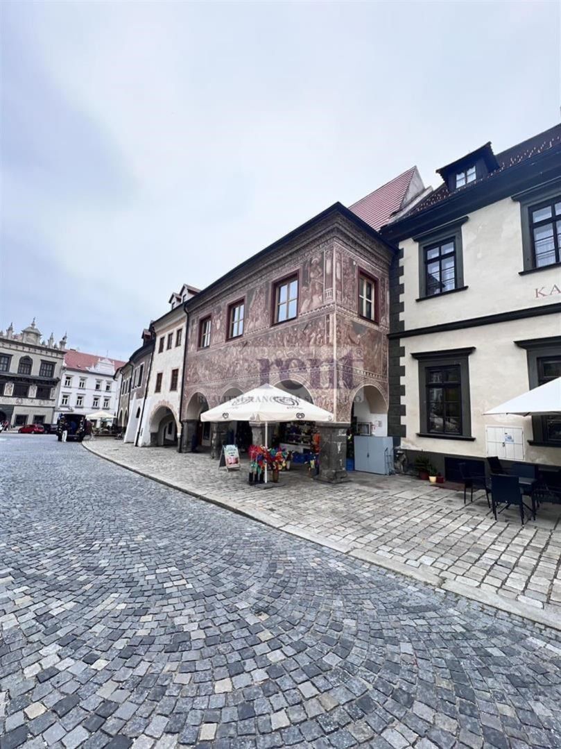 Prodej dvou historických domů na náměstí v Prachaticích propojených pasáží., obrázek č. 3
