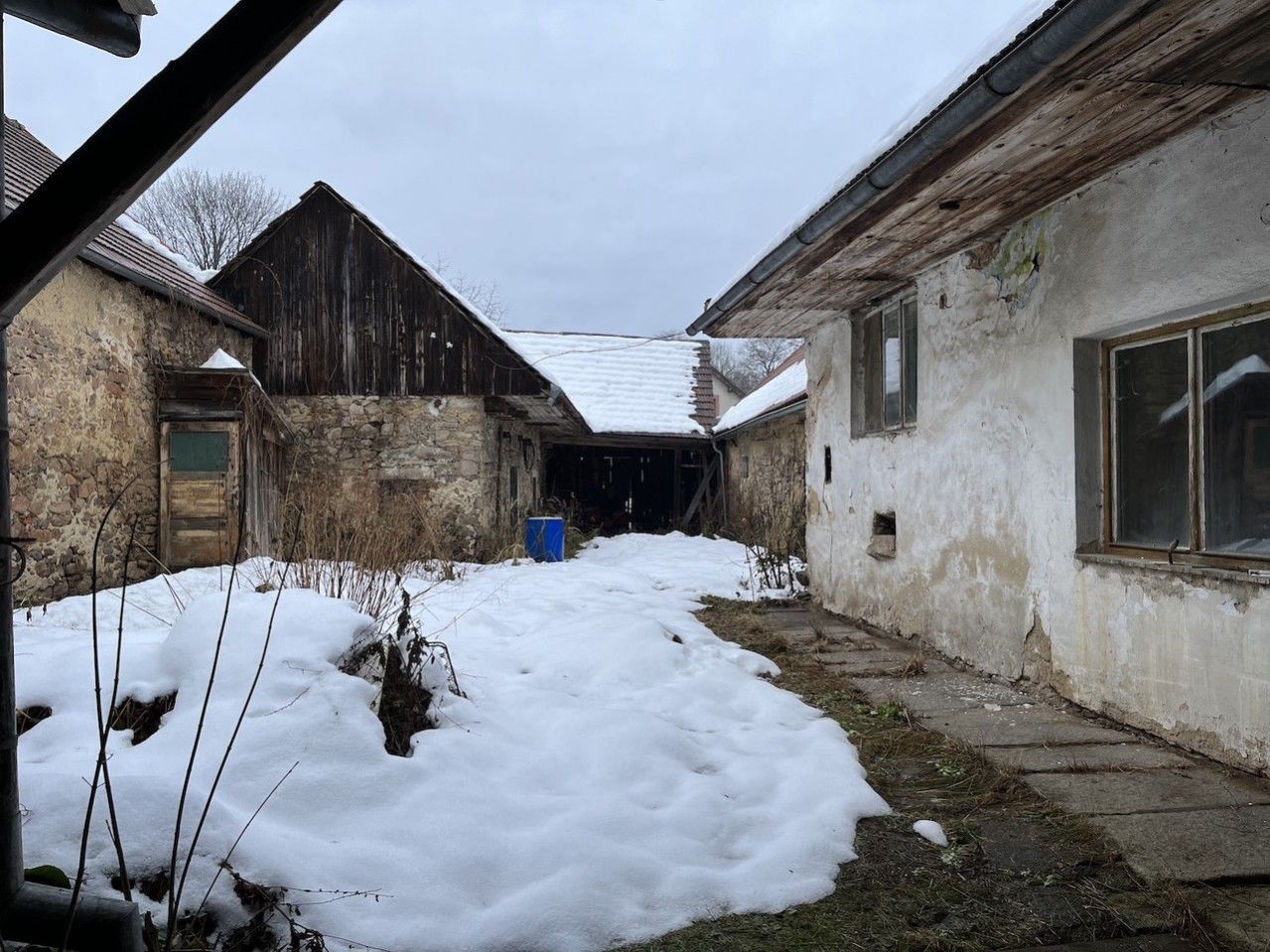 Dům s uzavřeným dvorem v obci Rohozná u Jihlavy, obrázek č. 3