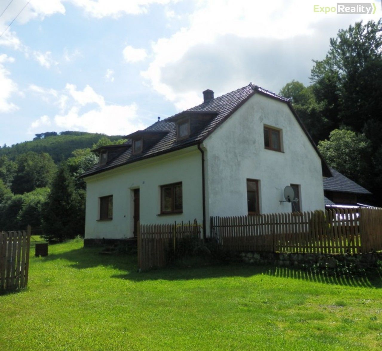 Prodej rodinného domu včetně hospodářského stavení v obci Bystřička, obrázek č. 1