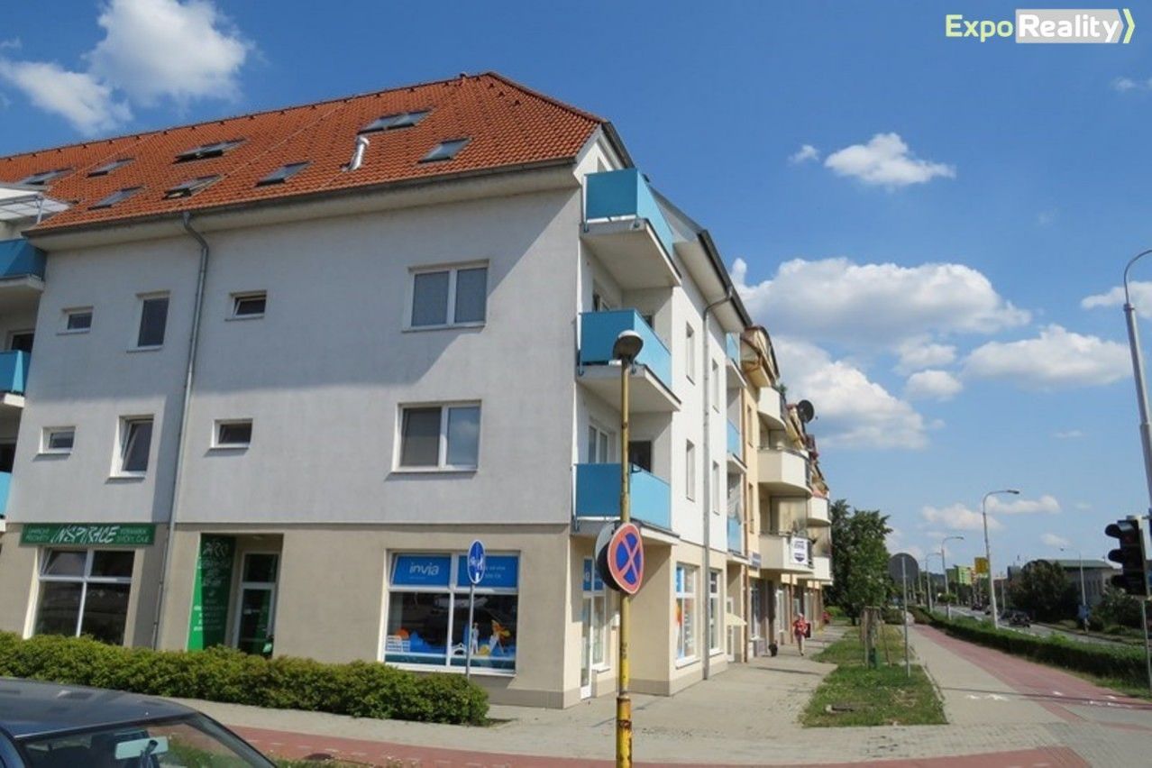 Exkluzivně nabízíme k prodeji byt 2+kk v centru Otrokovic., obrázek č. 1