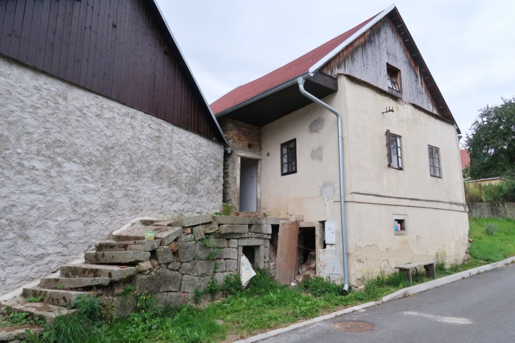Prodej RD, 2+KK v obci Bošice u Čkyně pozemek 66 m2