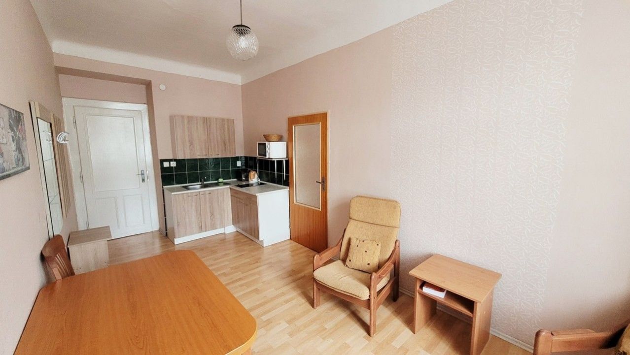P-6, Bubeneč, Dejvice pronájem apartmánu 2+KK o rozloze 36 m2, obrázek č. 3