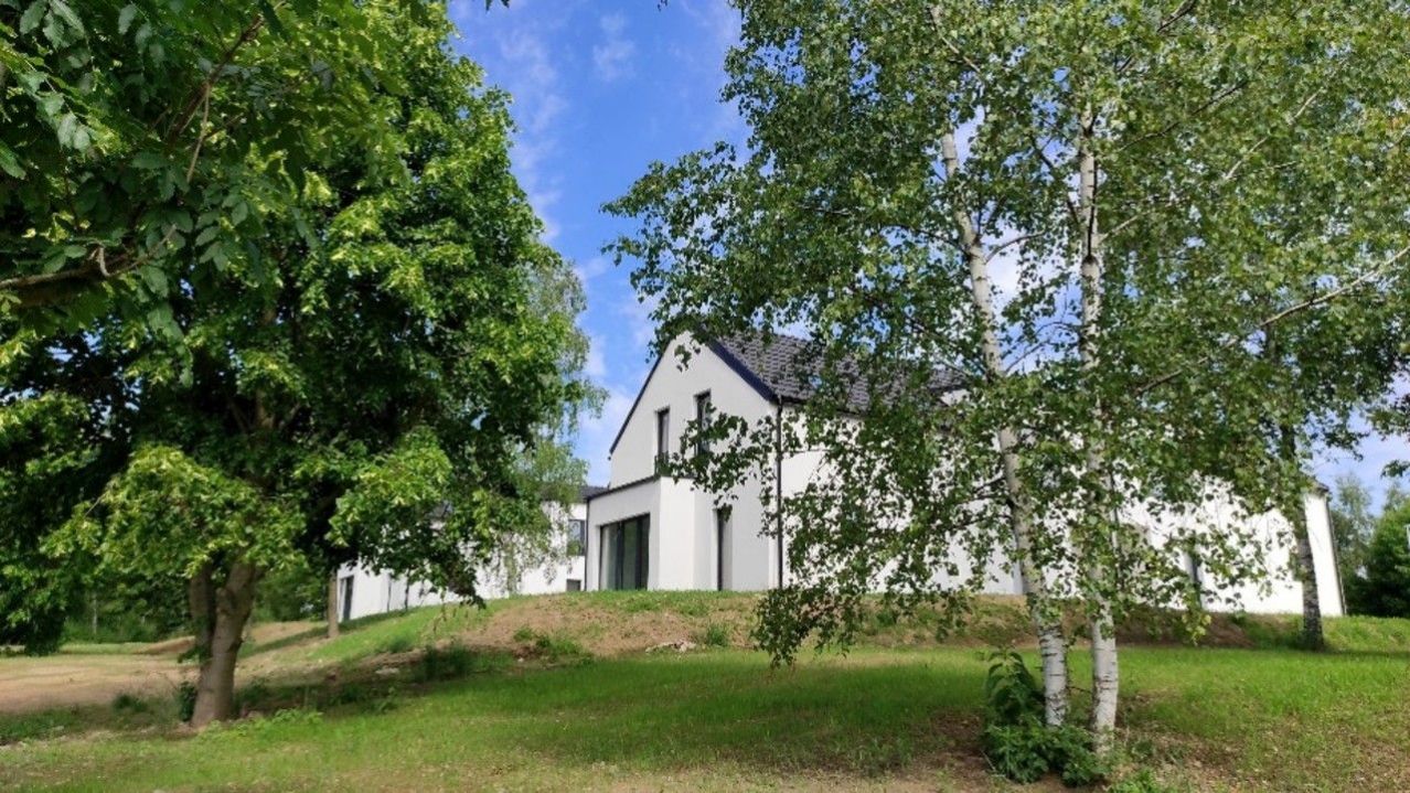 Prodej řadového rodinného domu RD06A 5+kk, 136 m2 obytné plochy, zahrada 540 m2, Kamenice - Štiřín, obrázek č. 2
