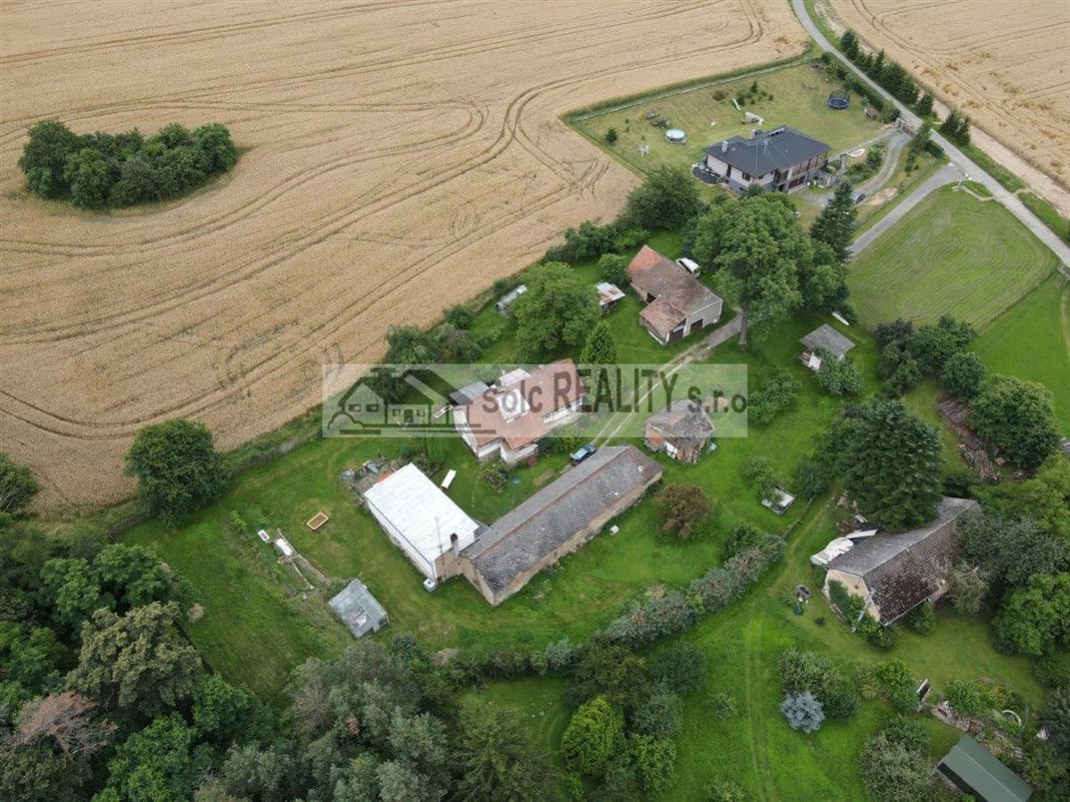 Prodej  zemědělské usedlosti 2xRD + stodola, poz. 3989 m2 - Lipí, obrázek č. 1