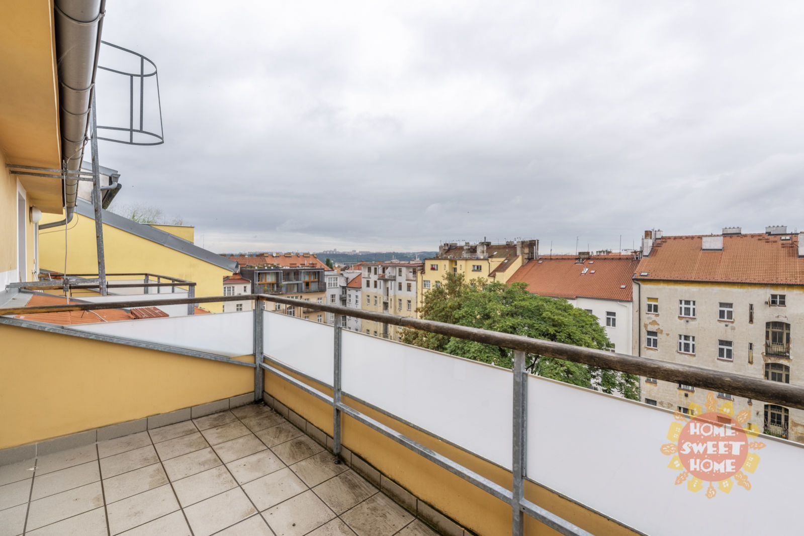 Praha 6 - Dejvice, krásný zrekonstruovaný byt k pronájmu, 140 m2, terasa, ulice Mařákova, obrázek č. 3