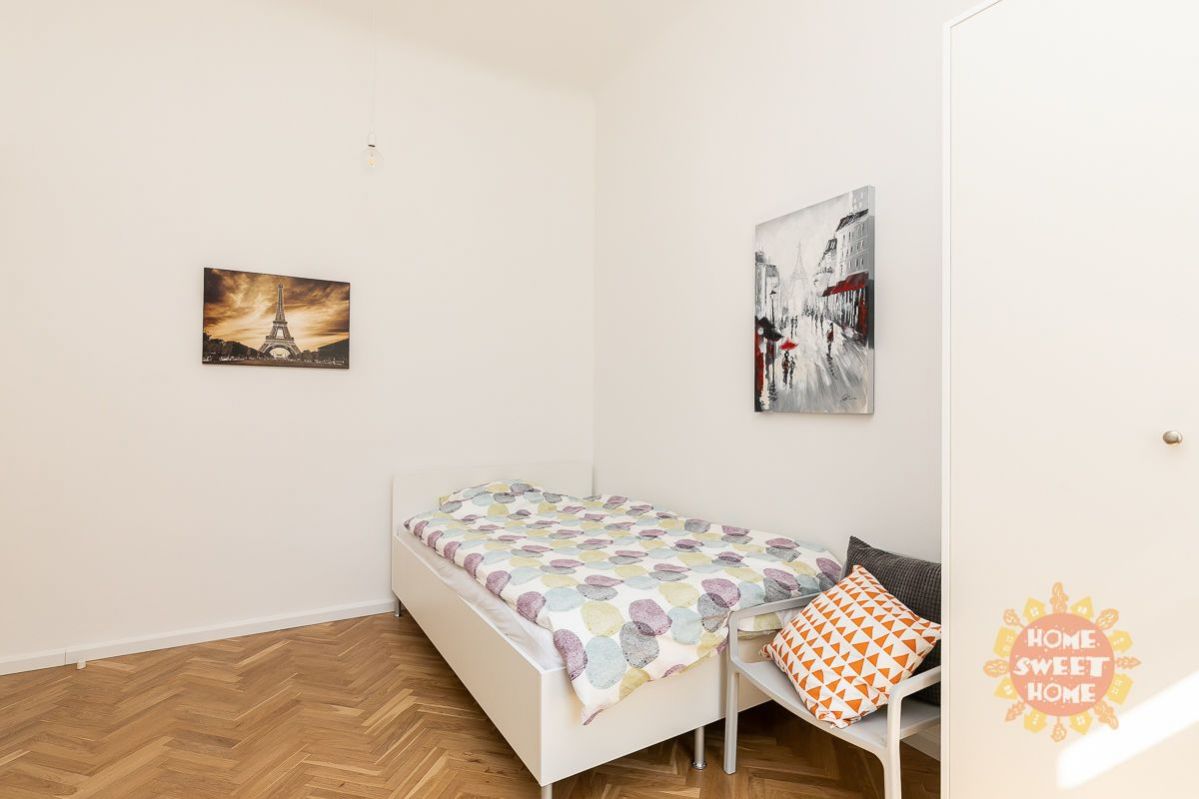 Rezidenční bydlení, pronájem krásného pokoje 15m2 po rekonstrukci,nám.Kinských, Praha 5, obrázek č. 2