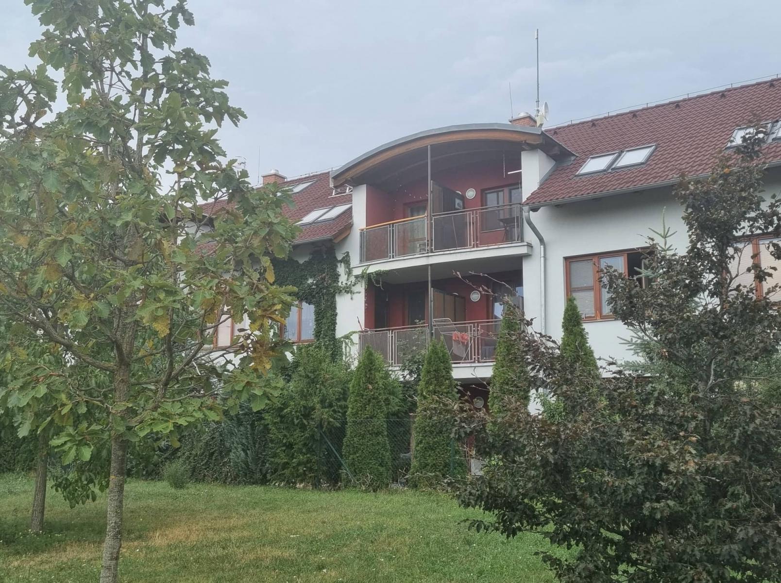 Prodej bytu OV 2+kk - Brno - Tuřany - Sokolnická - balkon