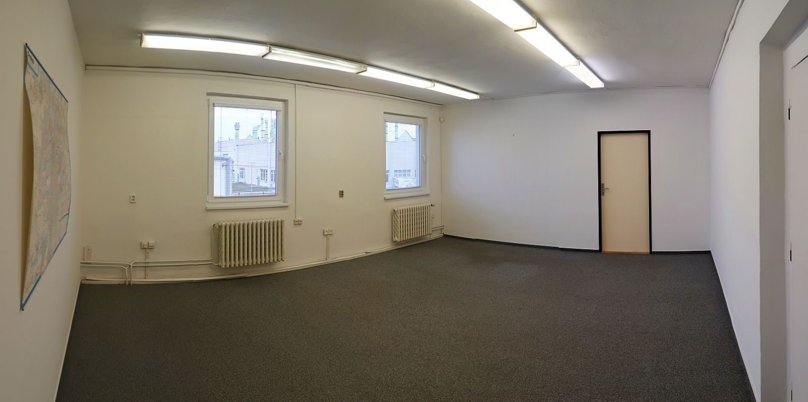 6x samostatné kanceláře, Kuchyňka, 1 patro, od 16 m2 do 48 m2 za kancelář. Praha 10 Hostivař