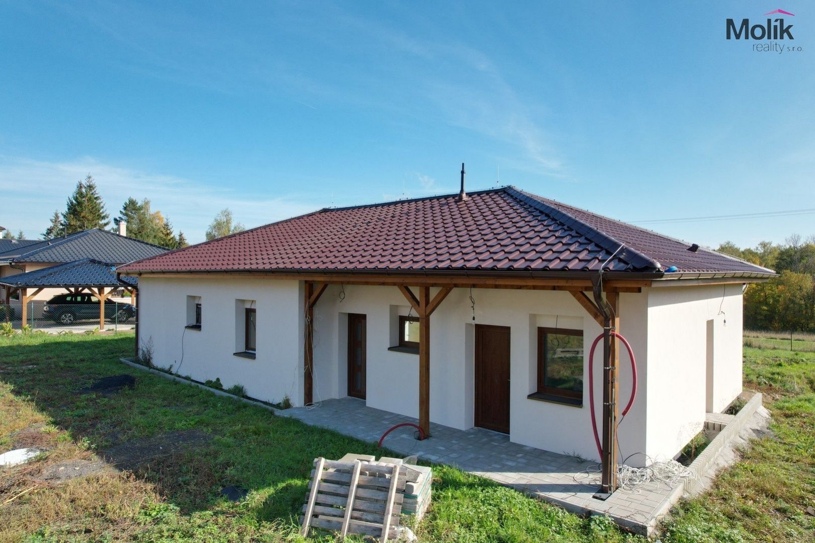 Rezervováno Rodinný dům 5+kk 150 m, Hrob, ul. Duchcovská, obrázek č. 1