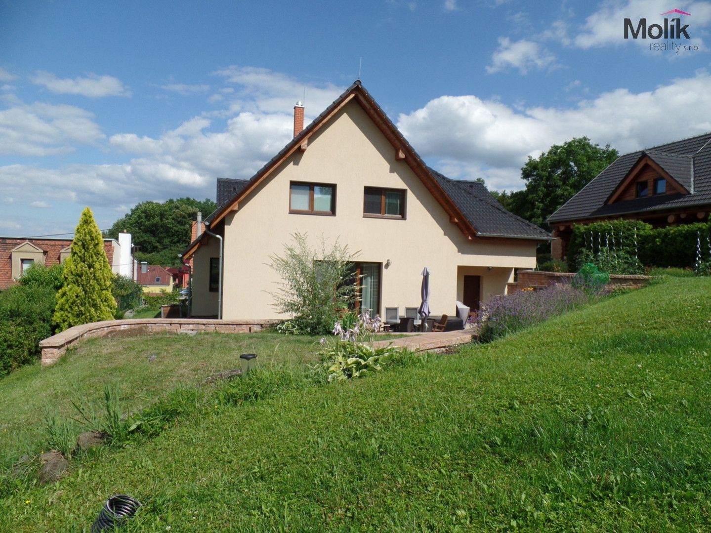 Prodej rodinného domu se zahradou, 821m2, Roudníky u Chabařovic, obrázek č. 2