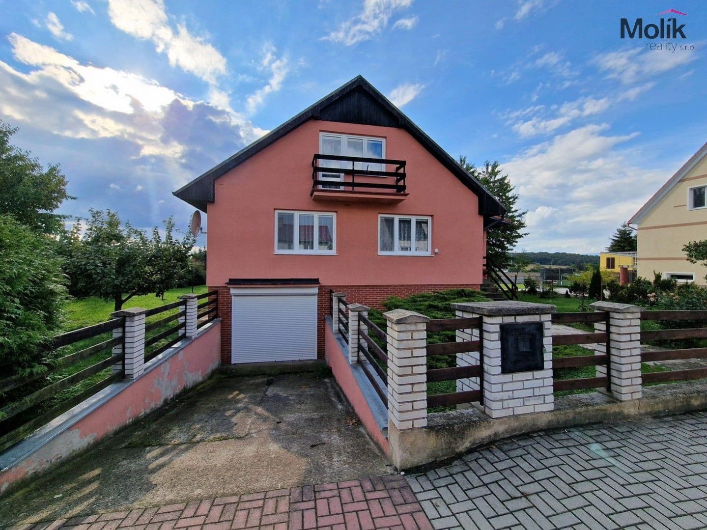 Rodinný dům 5+1 s garáží, obec Bečov, kat. území Bečov u Mostu, obrázek č.27