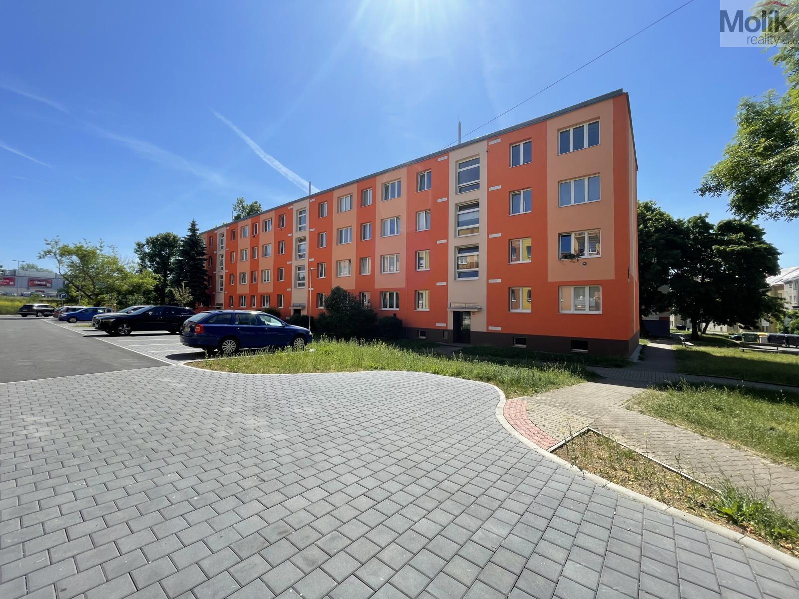 Pronájem bytu 3 + 1 s balkónem, ul. Vinohradská, Horní Litvínov, Litvínov, okres Most, 65 m2