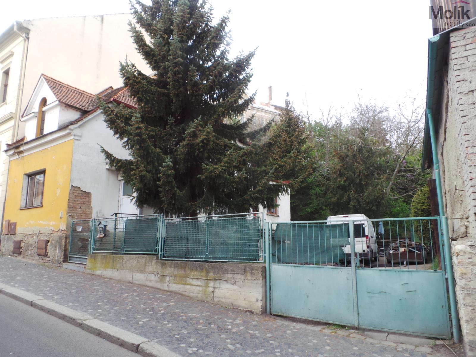 Prodej rodinného domu se zahradou 194 m2, Žatec ulice Pod Střelnicí, obrázek č. 2