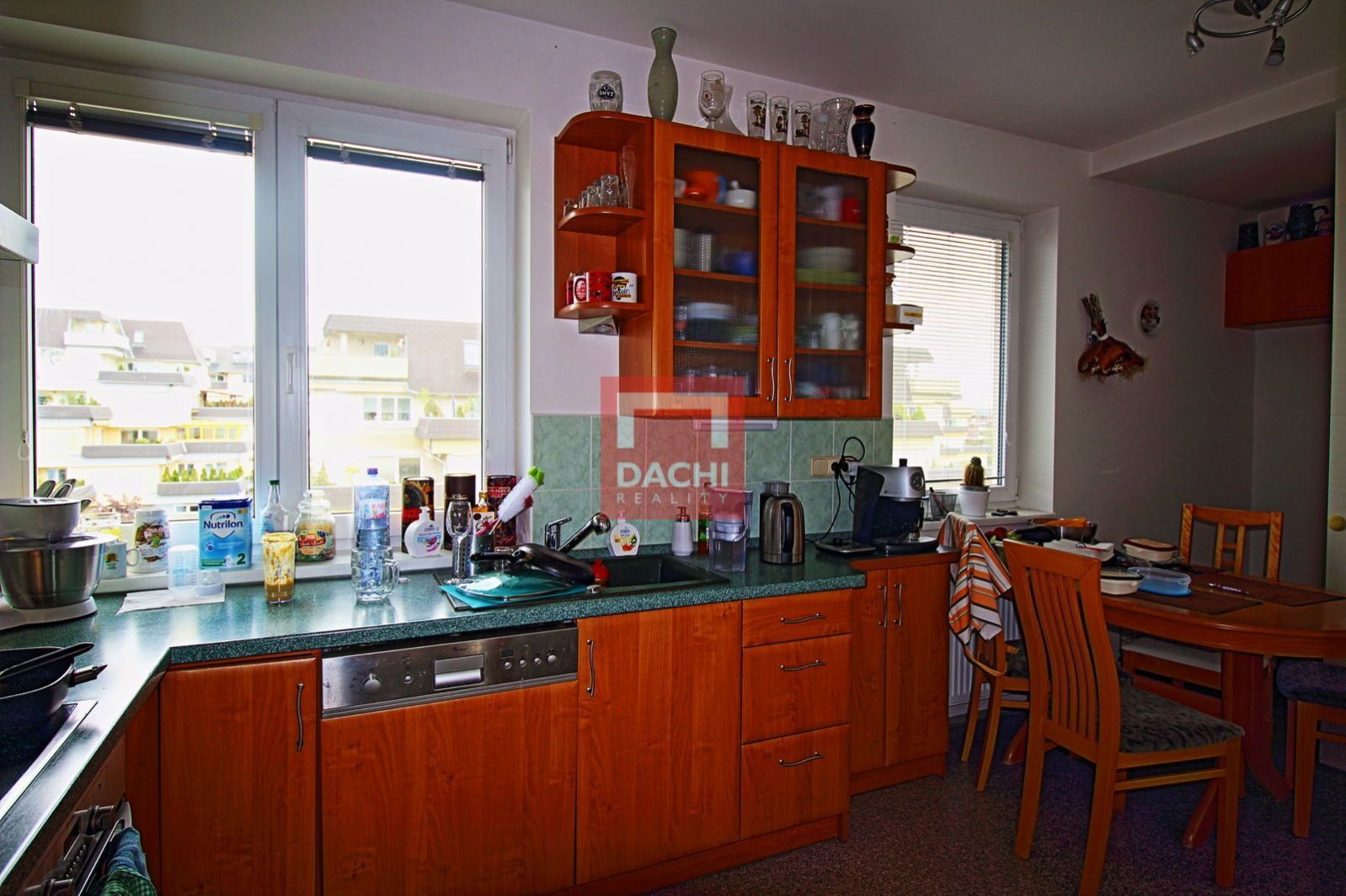 Pronájem krásného bytu 4+1, 97 m2 s terasou 17 m2, 2 x GS v Olomouci, ul. Bacherova., obrázek č. 3