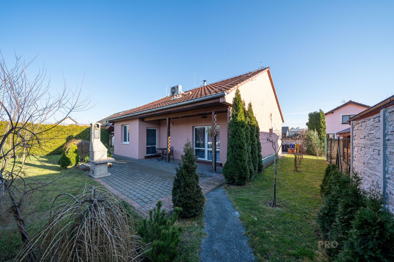 Prodej domu 3+kk, 96 m2 ZP, 400 m2 pozemek, parkování, obec Bystročice, okr. Olomouc, obrázek č. 1