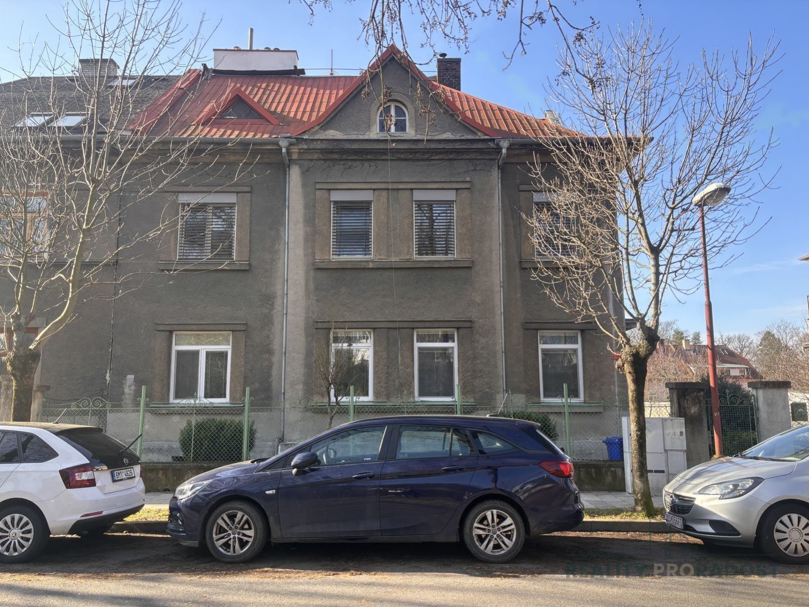 Byt v  RD  3+1 OV 95,4 m2, zahrada 218 m2, ul. Domovina,  Olomouc - město.