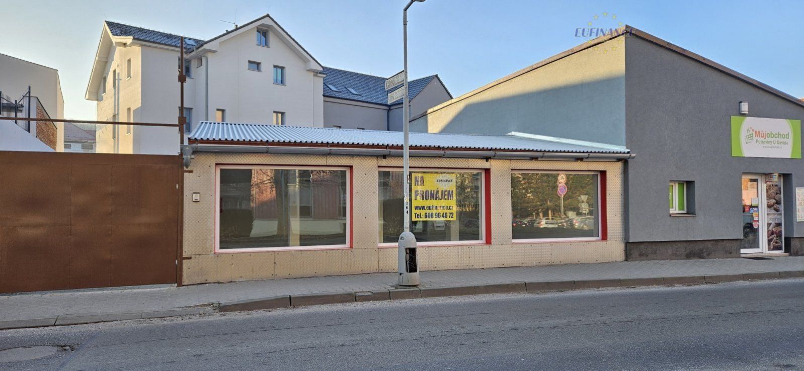 Pronájem prodejny/kanceláře výměře 85 m2 v centru obce Kralupy n.Vlt., obrázek č. 3