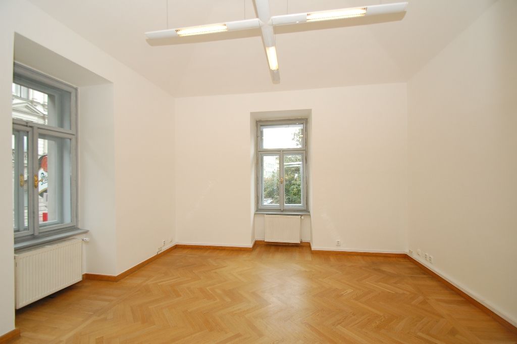 Reprezentativní kanceláře, 89 m2, 4 místnosti, Praha 1- Mezibranská, obrázek č. 2