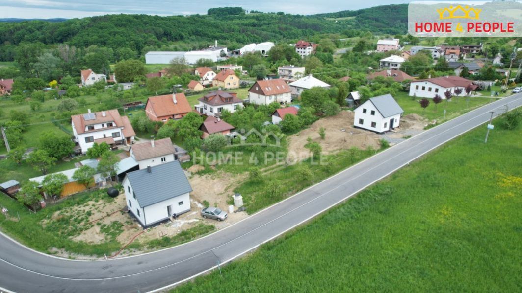 Pozemkem (č.2) 510 m2 v obci Lhotsko u Vizovic, obrázek č. 3