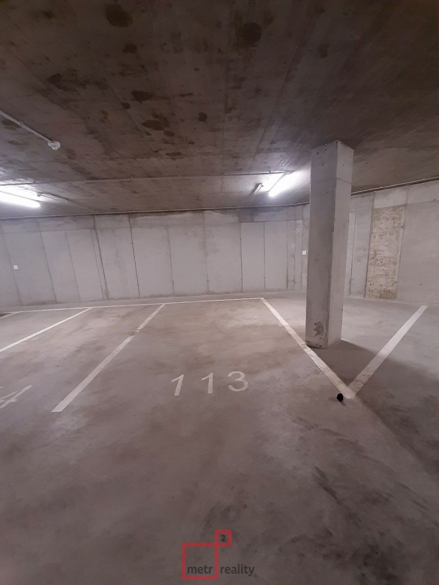 Pronájem garážového stání, 20m2 - E. Hamburgera, Olomouc - Nová Ulice, obrázek č. 2