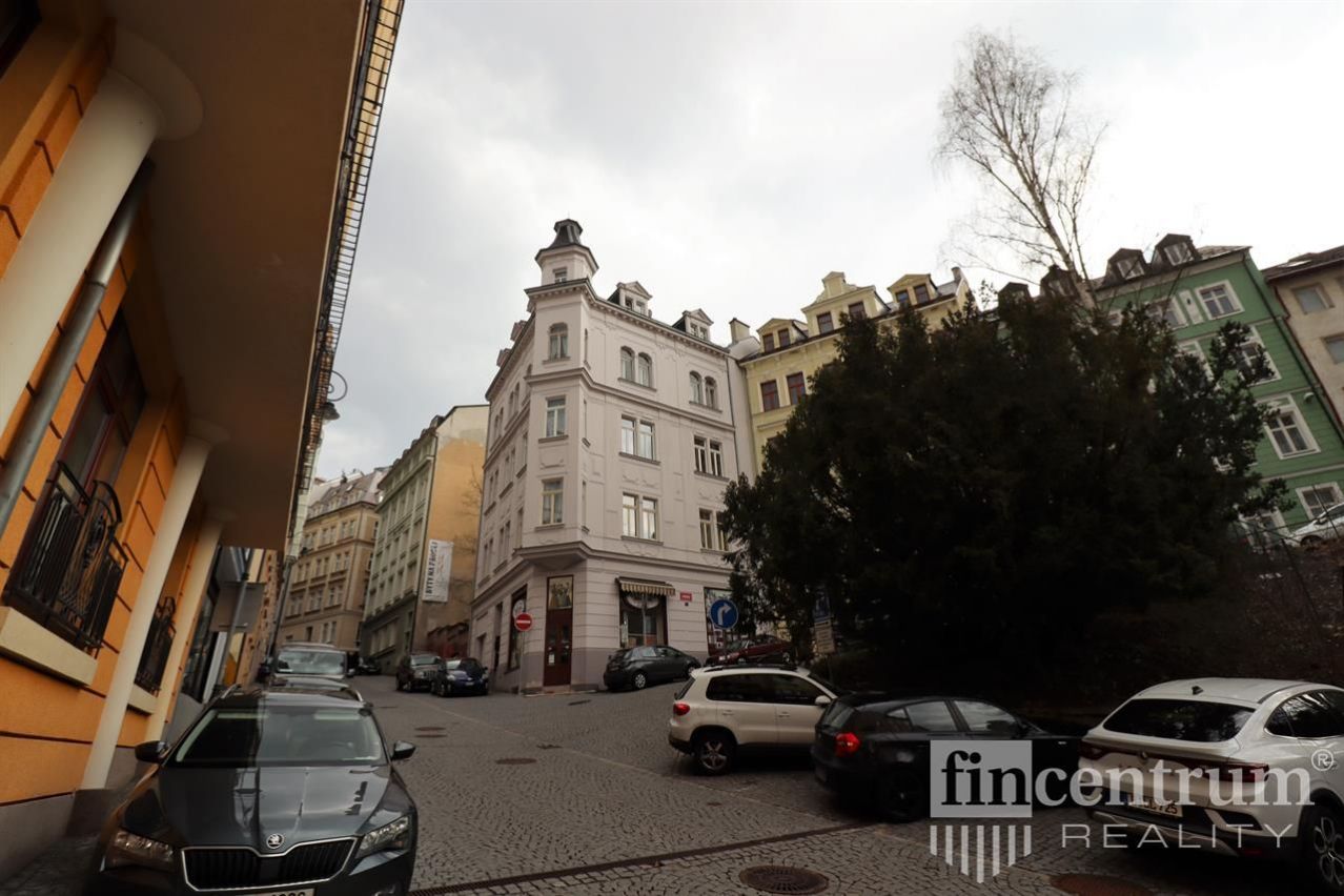 Prodej bytu 3+1 102 m2 Moravská, Karlovy Vary, obrázek č. 1