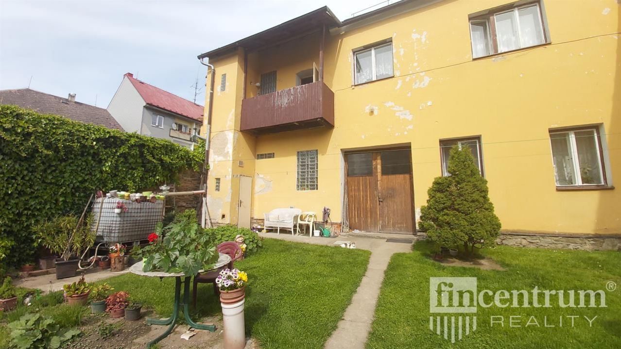 Prodej rodinného domu 300 m2 náměstí Míru, Poběžovice, obrázek č. 3
