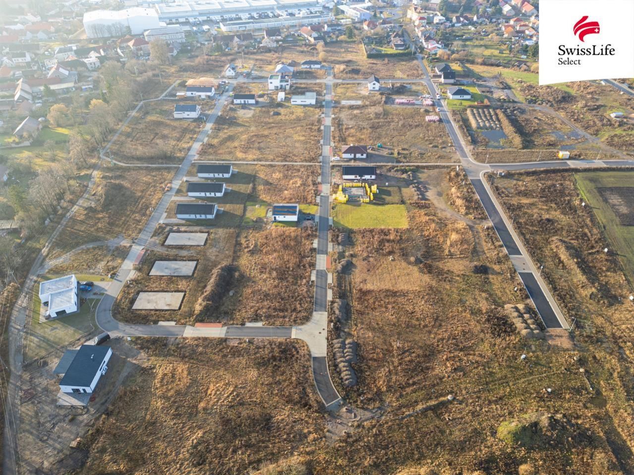 Prodej stavebního pozemku 804 m2, Dašice, obrázek č. 2