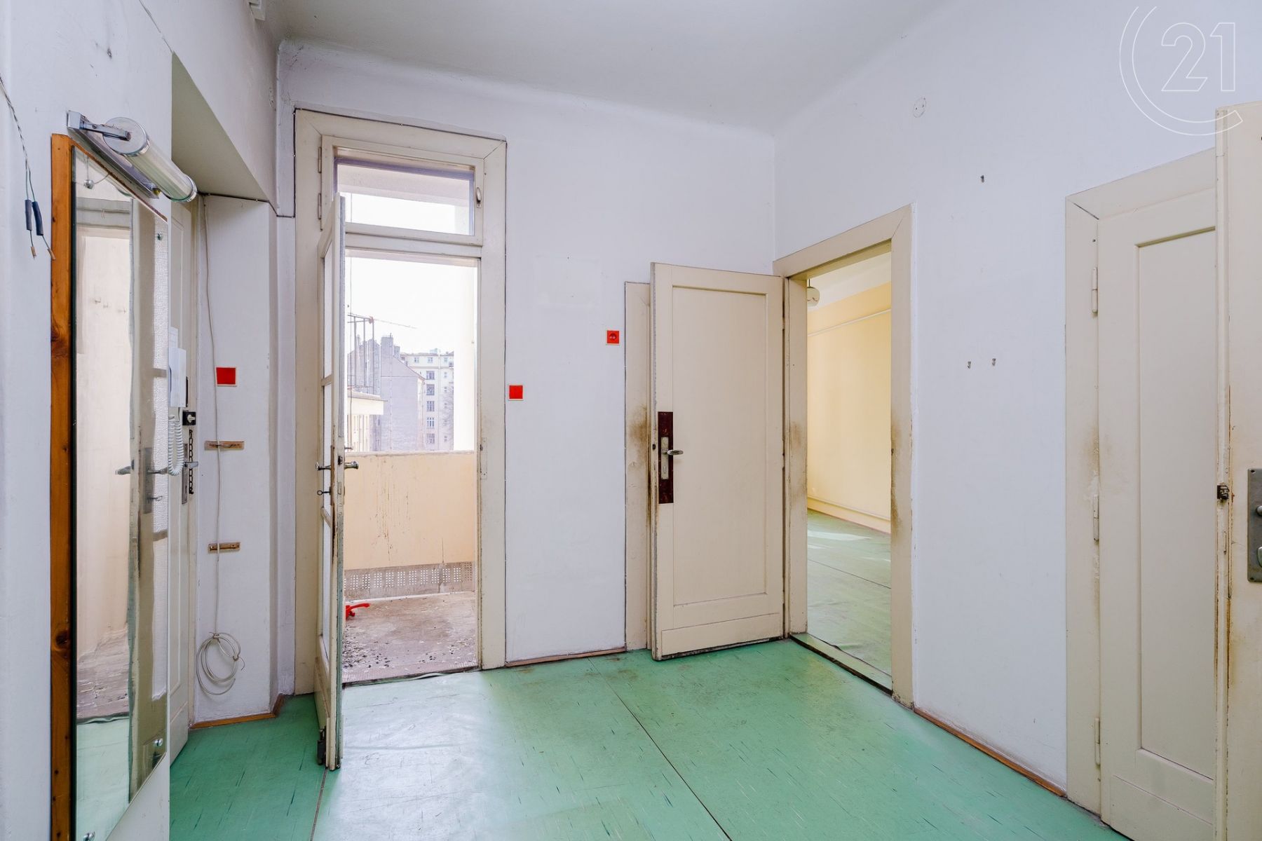 Prodej bytu 2+1/B, 88 m2 , Svatoslavova ul., Praha - Nusle, obrázek č. 1