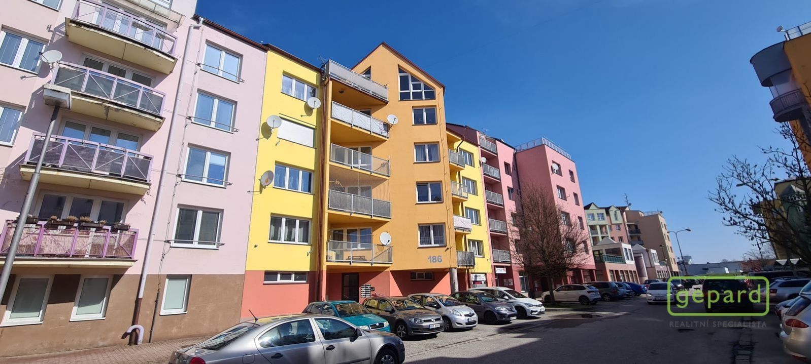 Prostorný zděný byt 3+kk s terasou v Českém Krumlově