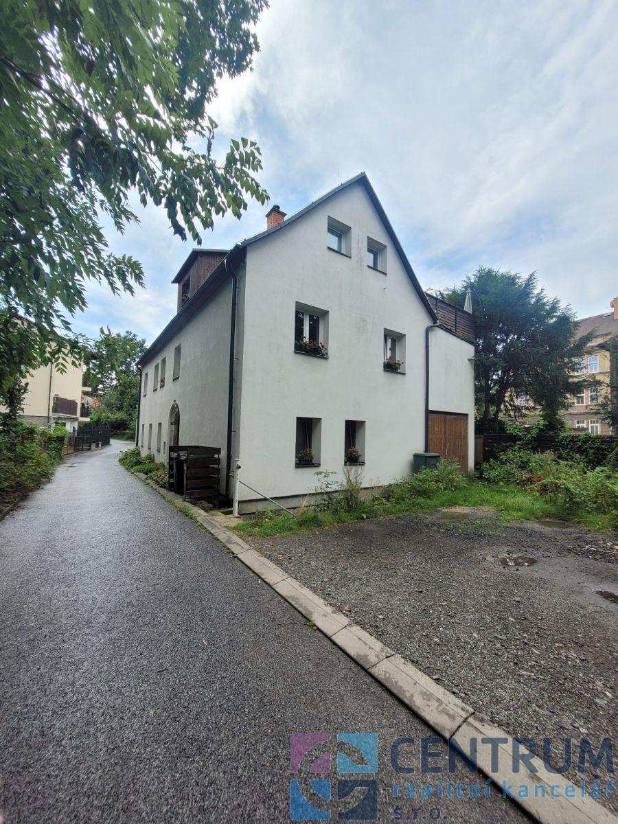 Prodej bytu 1+1 (49 m2) vč. sklepa (45 m2)  v Liberci, ul. Na Nábřeží - Františkov, obrázek č. 1