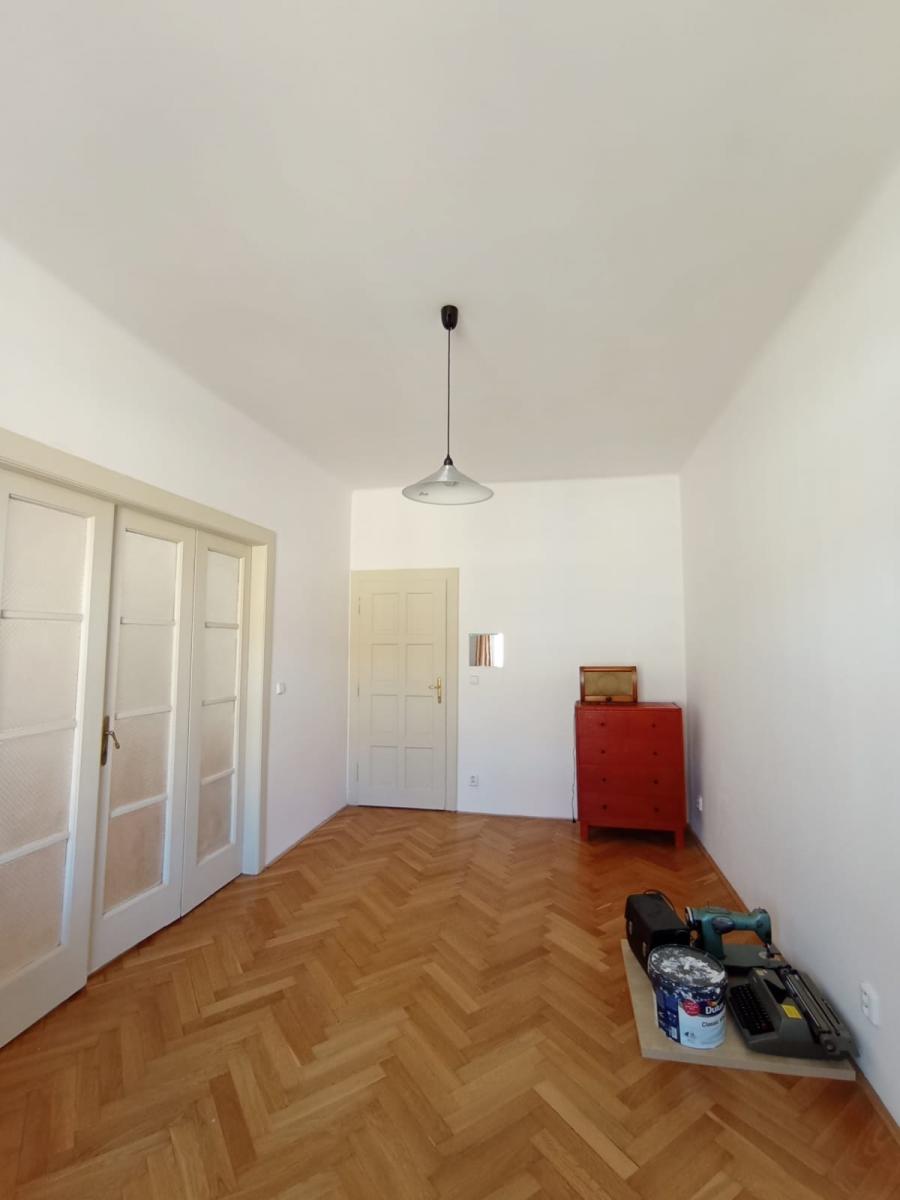Krásný prostorný byt na Korunovační ulici u Stromovky, obrázek č. 2