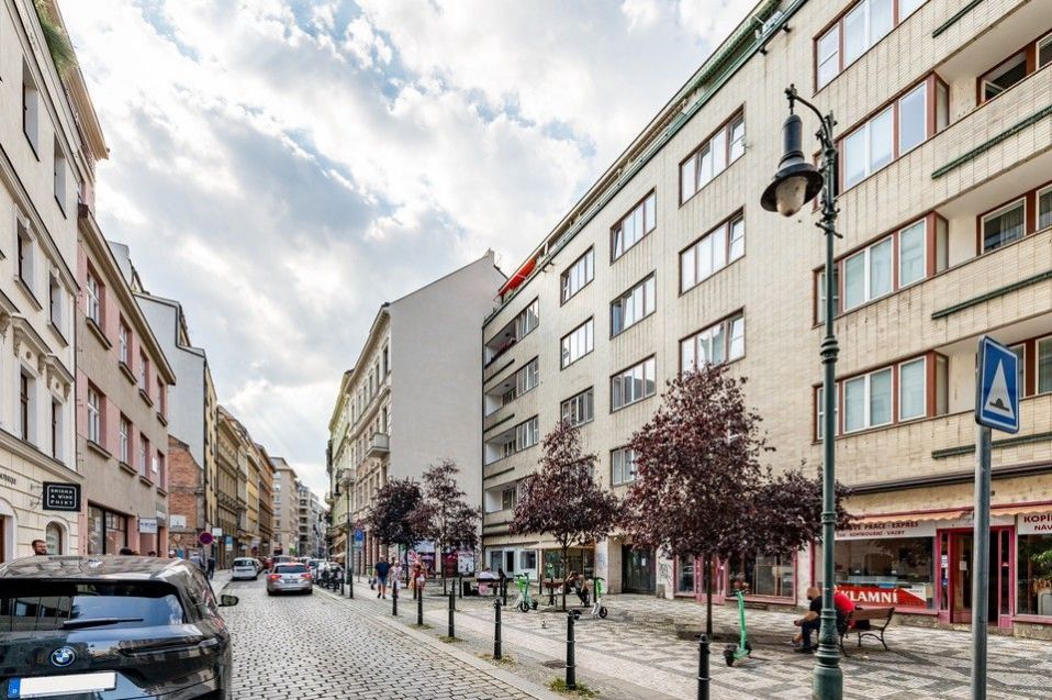 Pronájem vybaveného bytu 1+1 (28m2), Praha 1 - Soukenická, obrázek č. 1