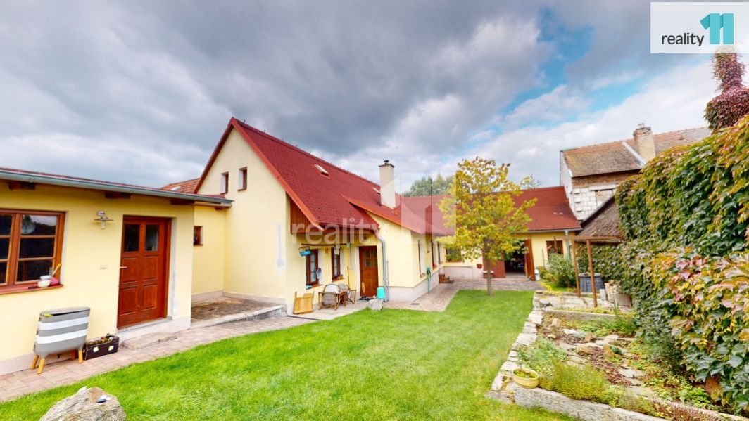 Prodej rodinného domu 4+kk, pozemek 993m2, Horní Cerekev, obrázek č. 2