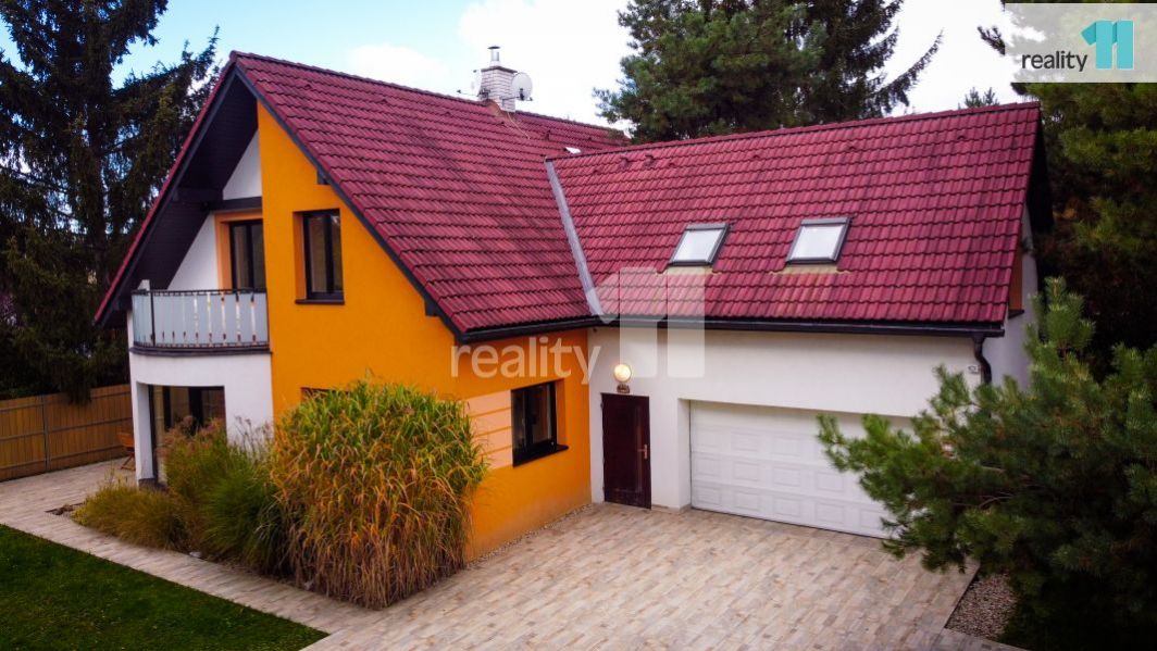 Prodej prostorného rodinného domu v krásné lokalitě, pozemek 1328m2, Praha, Křeslice, obrázek č.21