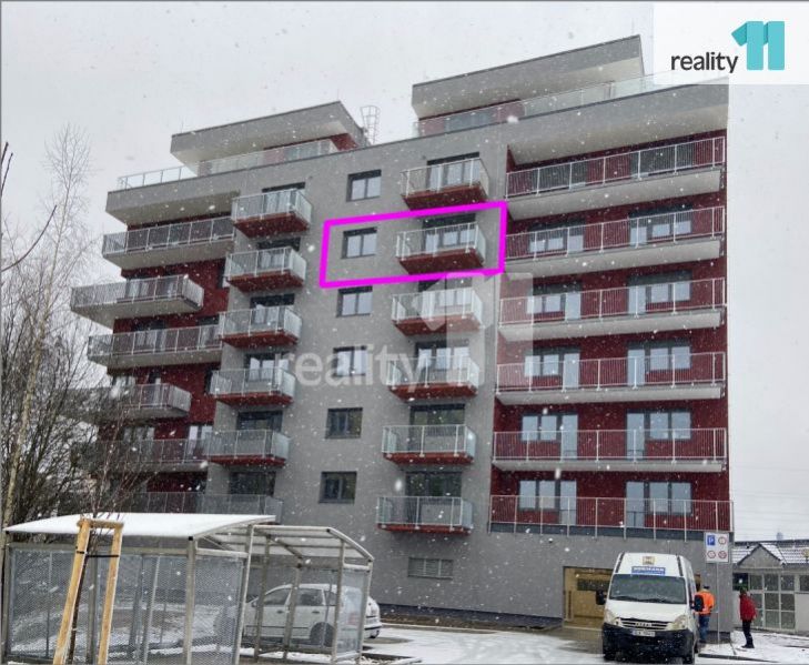 Pronájem nového bytu 2+kk, 66 m2, balkon, garáž v domě, Liberec-Rochlice, obrázek č. 1
