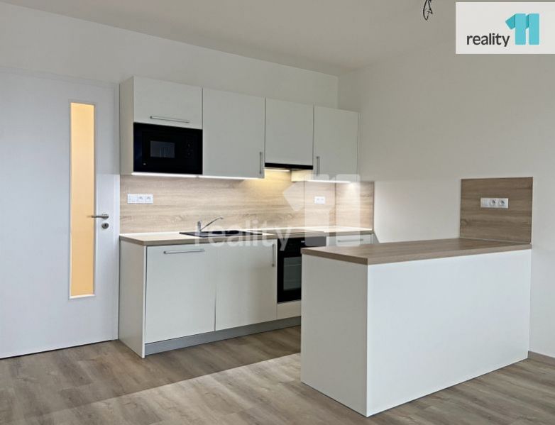 Pronájem nového bytu 2+kk, 66 m2, balkon, garáž v domě, Liberec-Rochlice, obrázek č. 3
