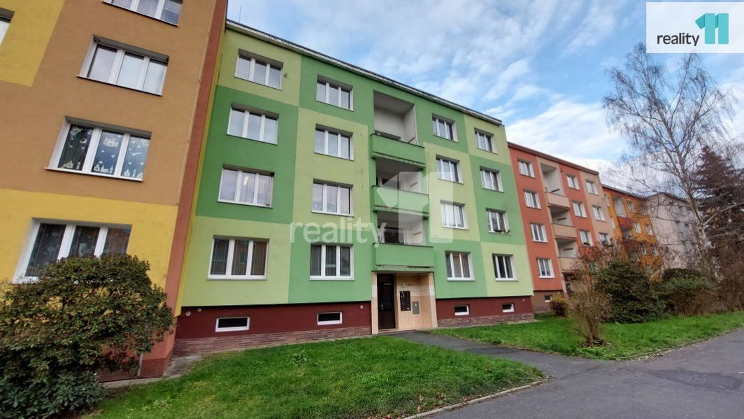 Prodej bytu 2+1 v OV s lodžií a garáží v městě Sokolov., obrázek č. 1
