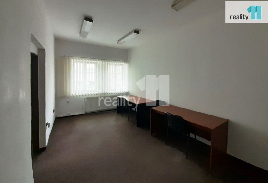 Pronájem kanceláře 19 m2, Náchod, Masarykovo náměstí, obrázek č. 2