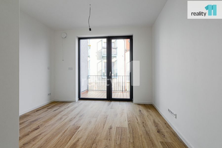 Prodej bytu, 2+kk, 62 m2 + terasa a balkon, Tuchoměřice, obrázek č. 3