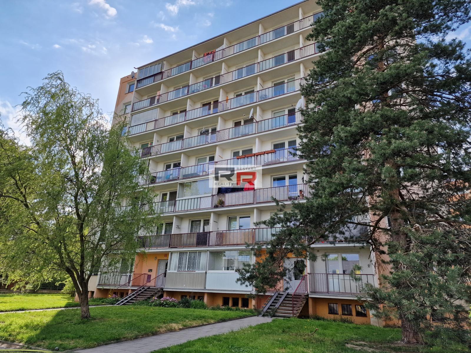 Pronájem bytu 3+1 s lodžií v Olomouci - ul. Čajkovského