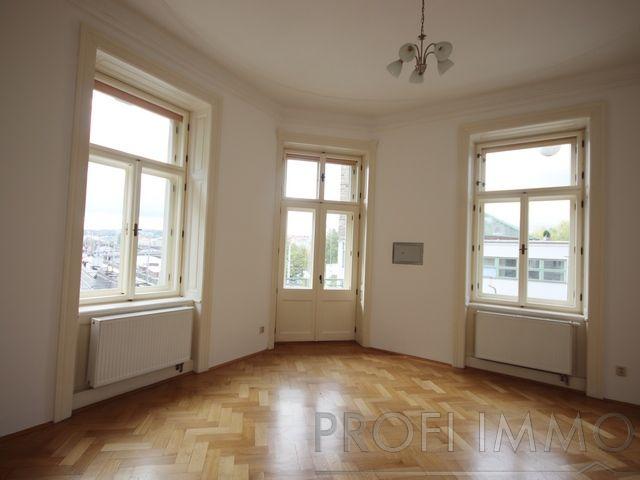 Příjemný bytu na nábřeží Vltavy, obrázek č. 2