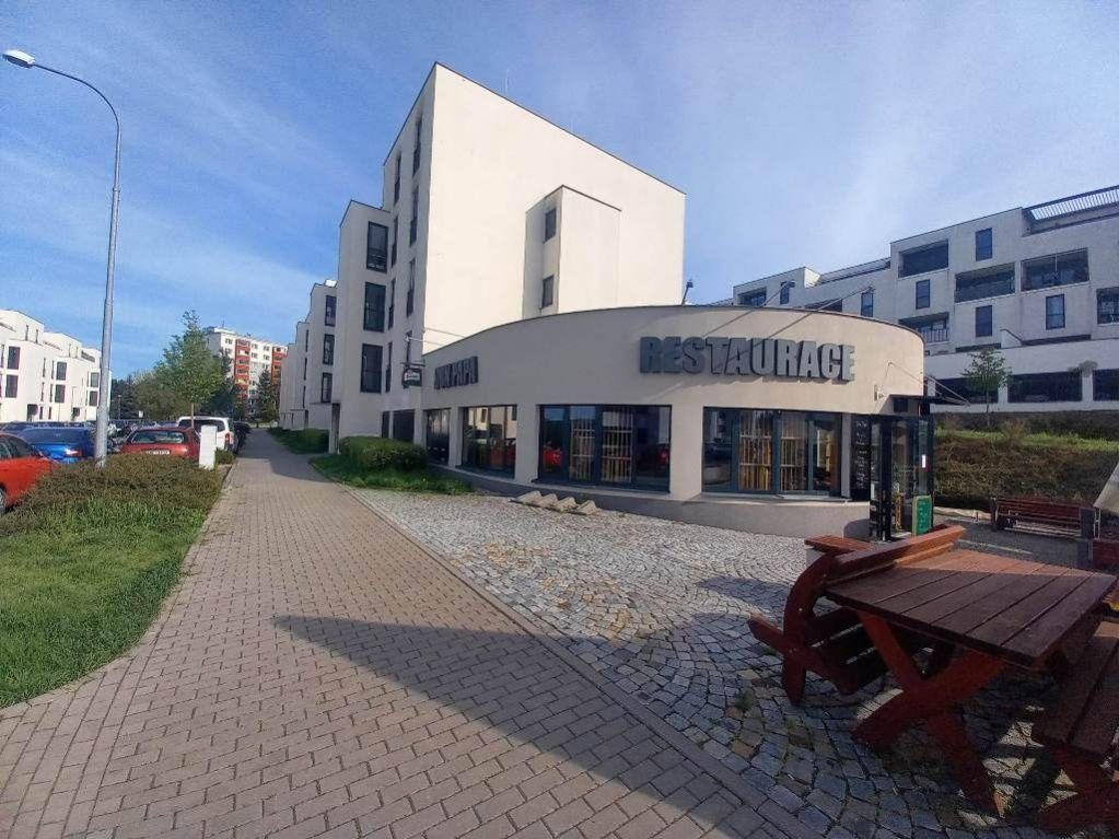 Prodej novostavby komerční nemovitosti na vlastním pozemku, Brno - Bystrc, ul. Nad Přehradou, obrázek č. 1